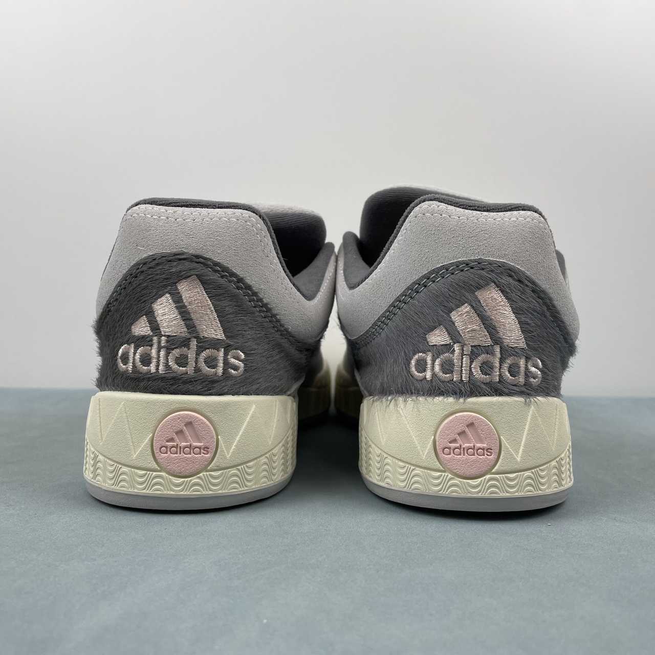 AD Adimatic Grey