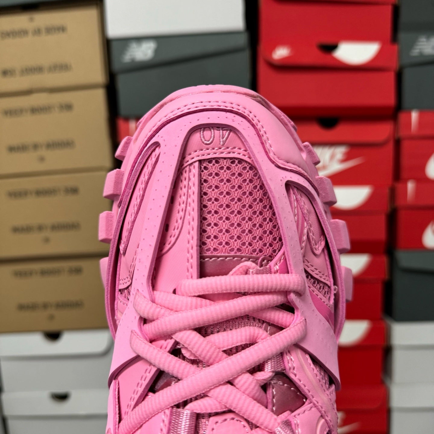 BLG Track Led Triple Pink