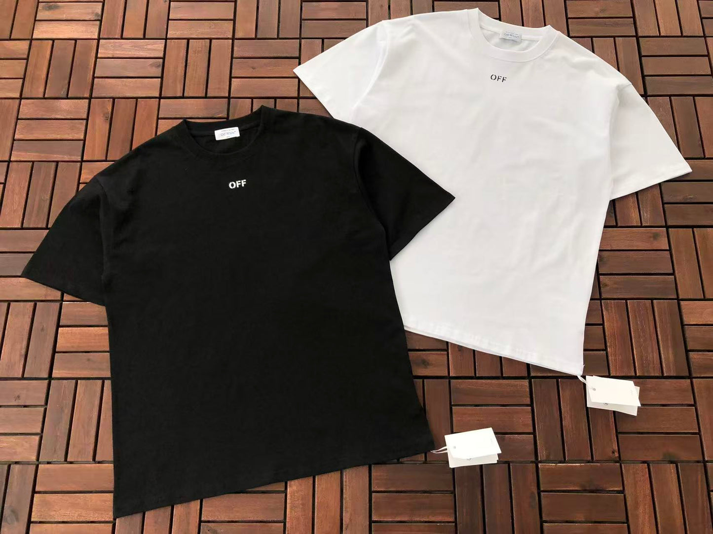 T-shirt Off