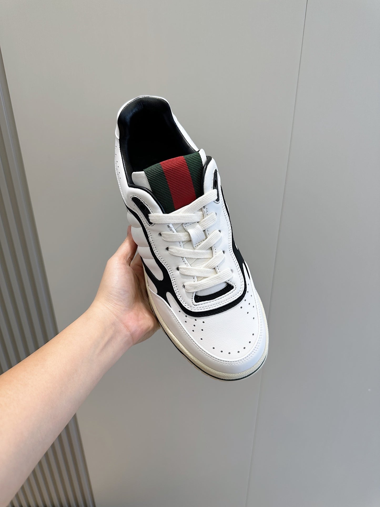 Gu Shoes
