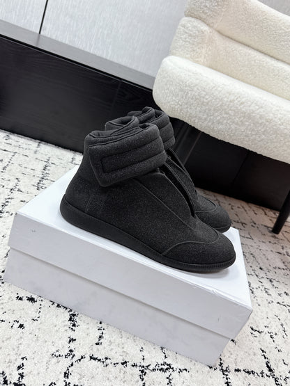 Maison HIgh Black Cotton