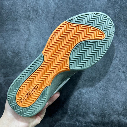 Devin Booker Snake