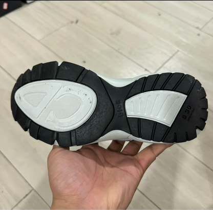B30
