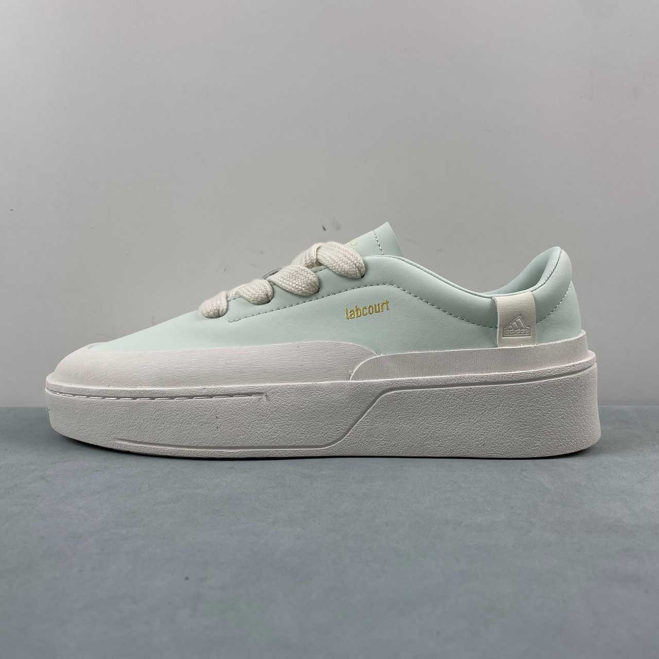 AD LABCOURT Light Blue White