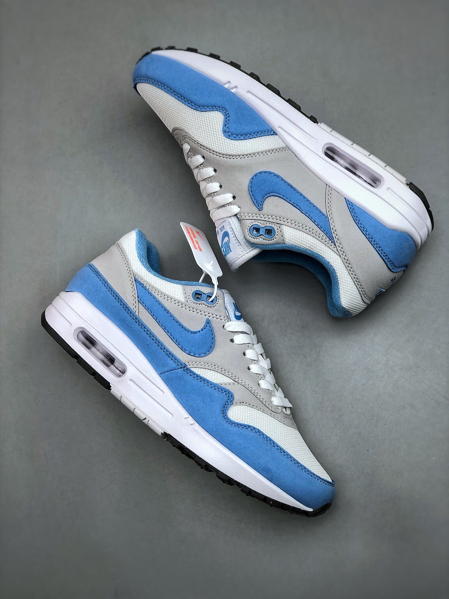 Air Max 1 University Blue