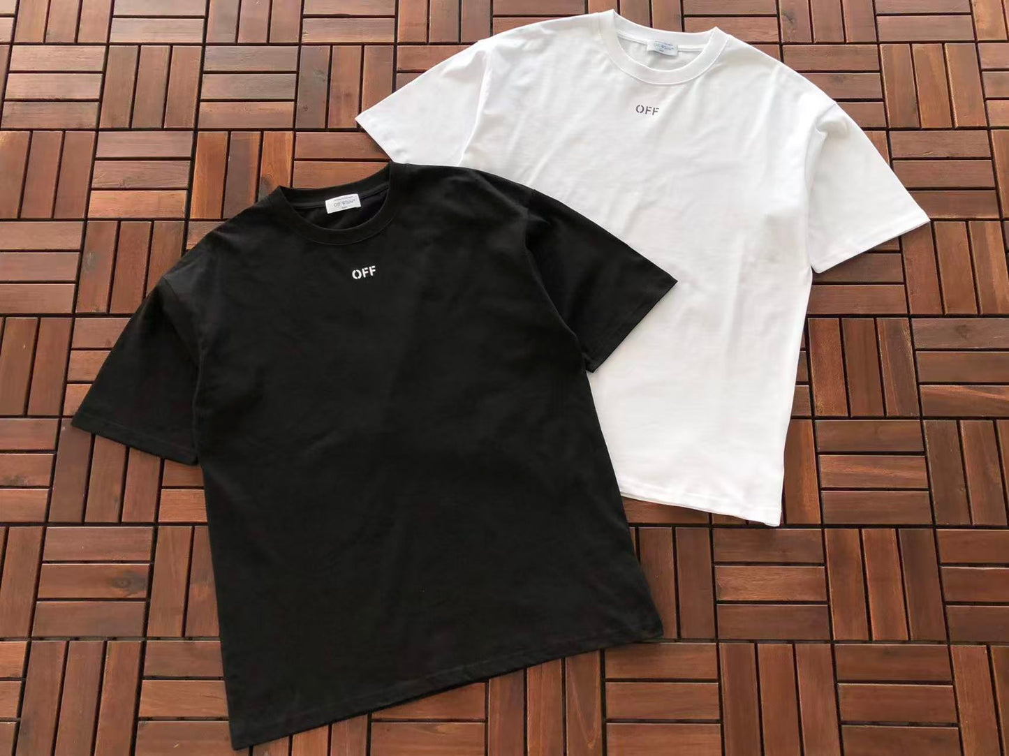 T-shirt Off