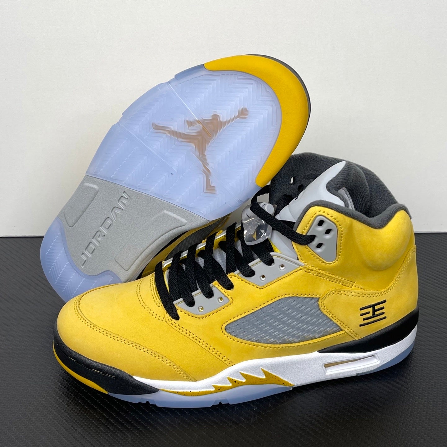 AJ 5 Tokyo T23