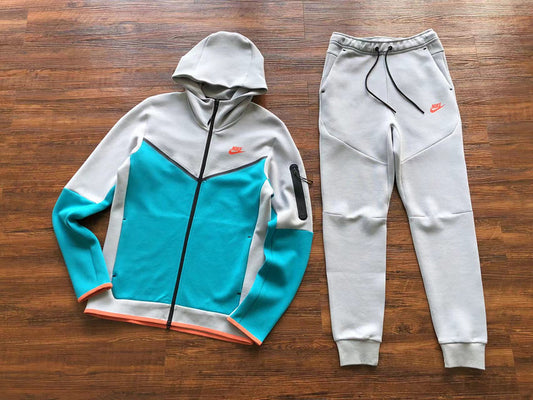 Conjunto Tech Fleece Cinza e azul