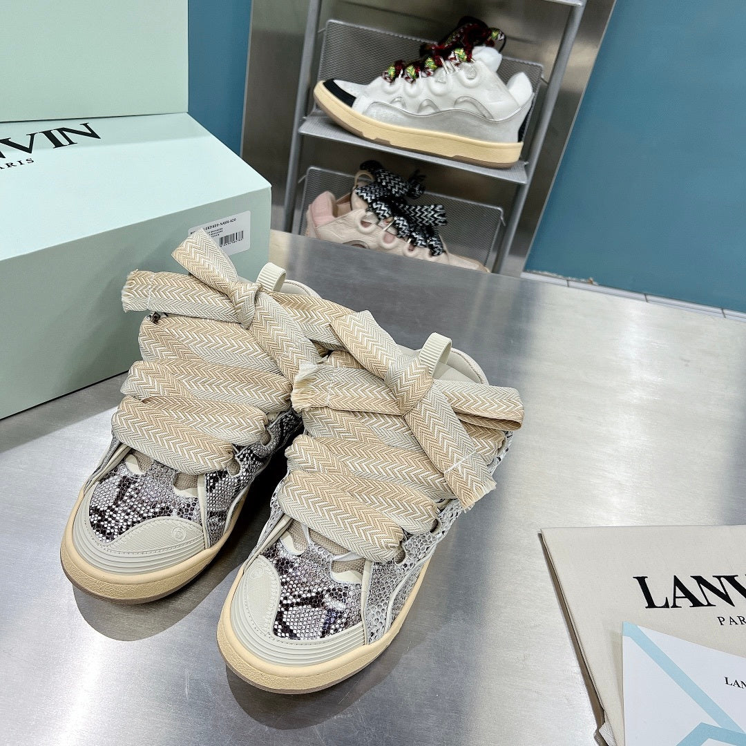 Curb Réptil Light Gray