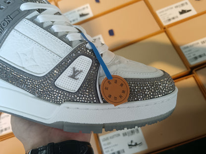 Trainer Grey Crystal
