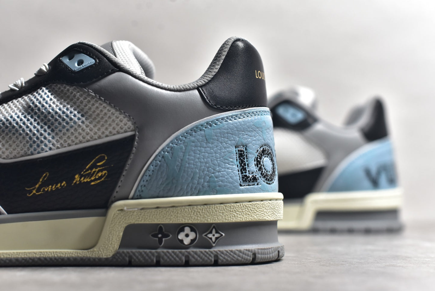 Trainer Blue and Green