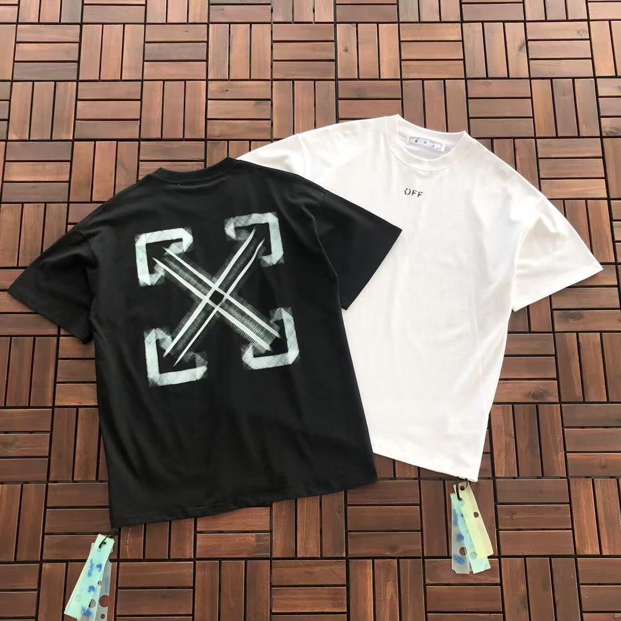 T-shirt Off
