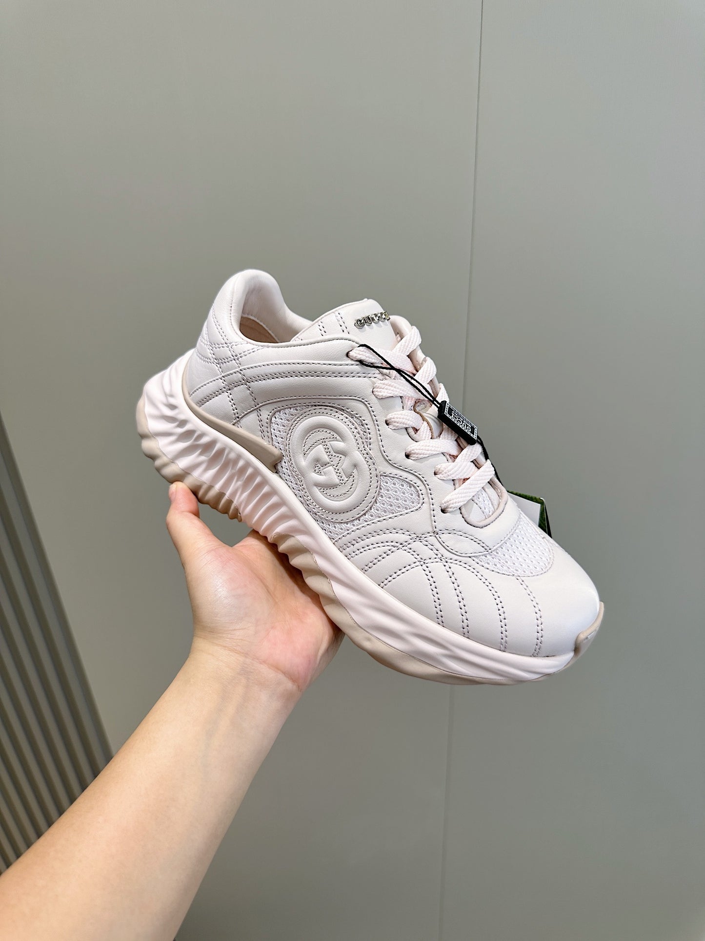 Gu Shoes
