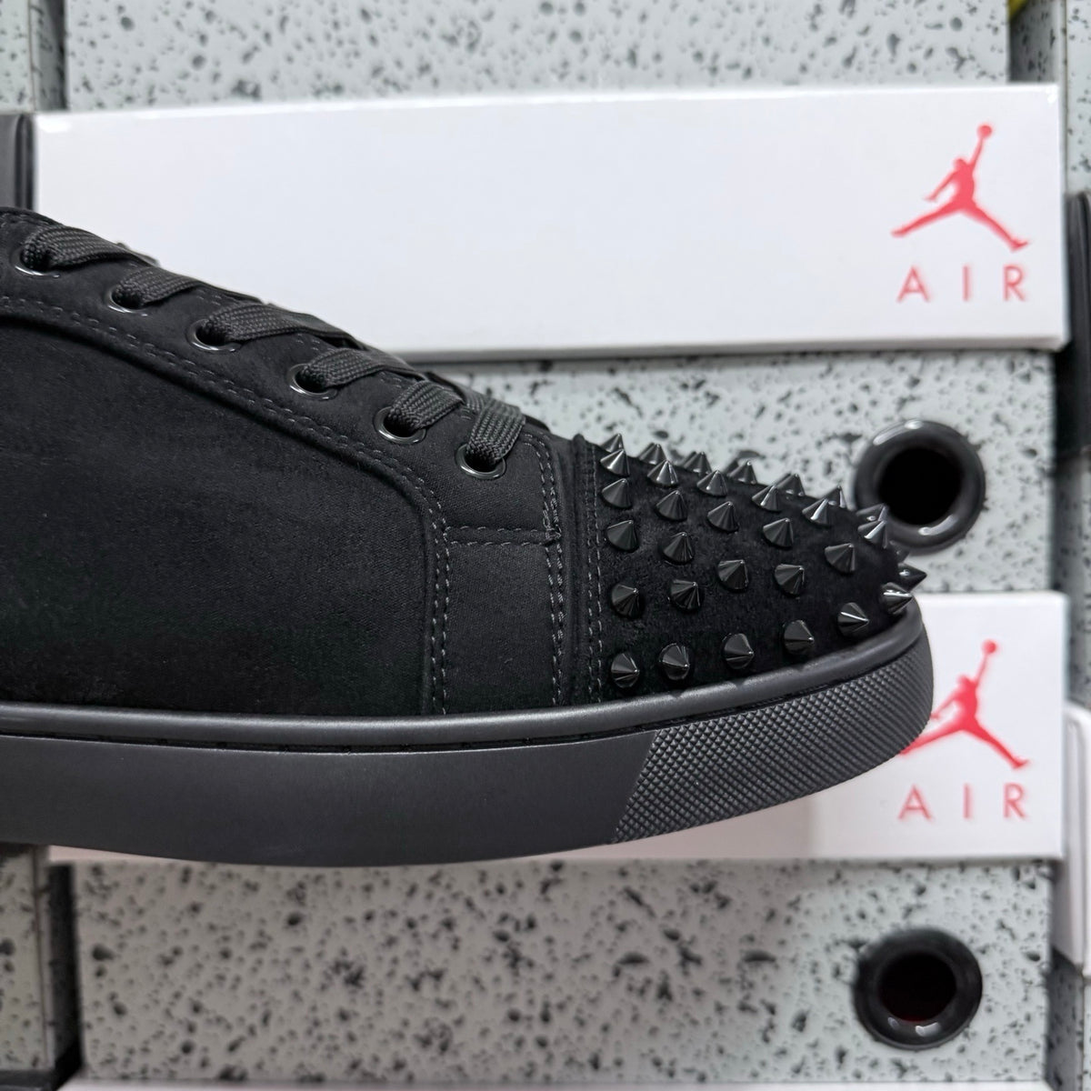 Cristhian Louboutin Vieira Spikes Black