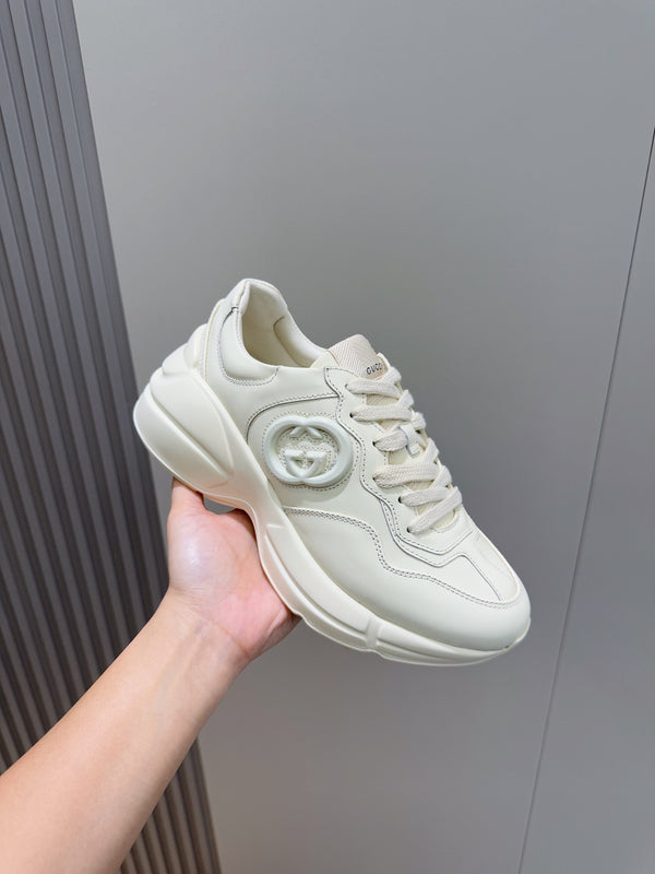 Gu Shoes