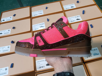 Trainer Pink and Brow Crystal