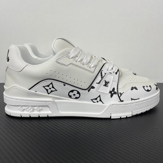 Trainer White Monogram