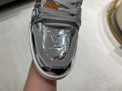 Trainer Silver