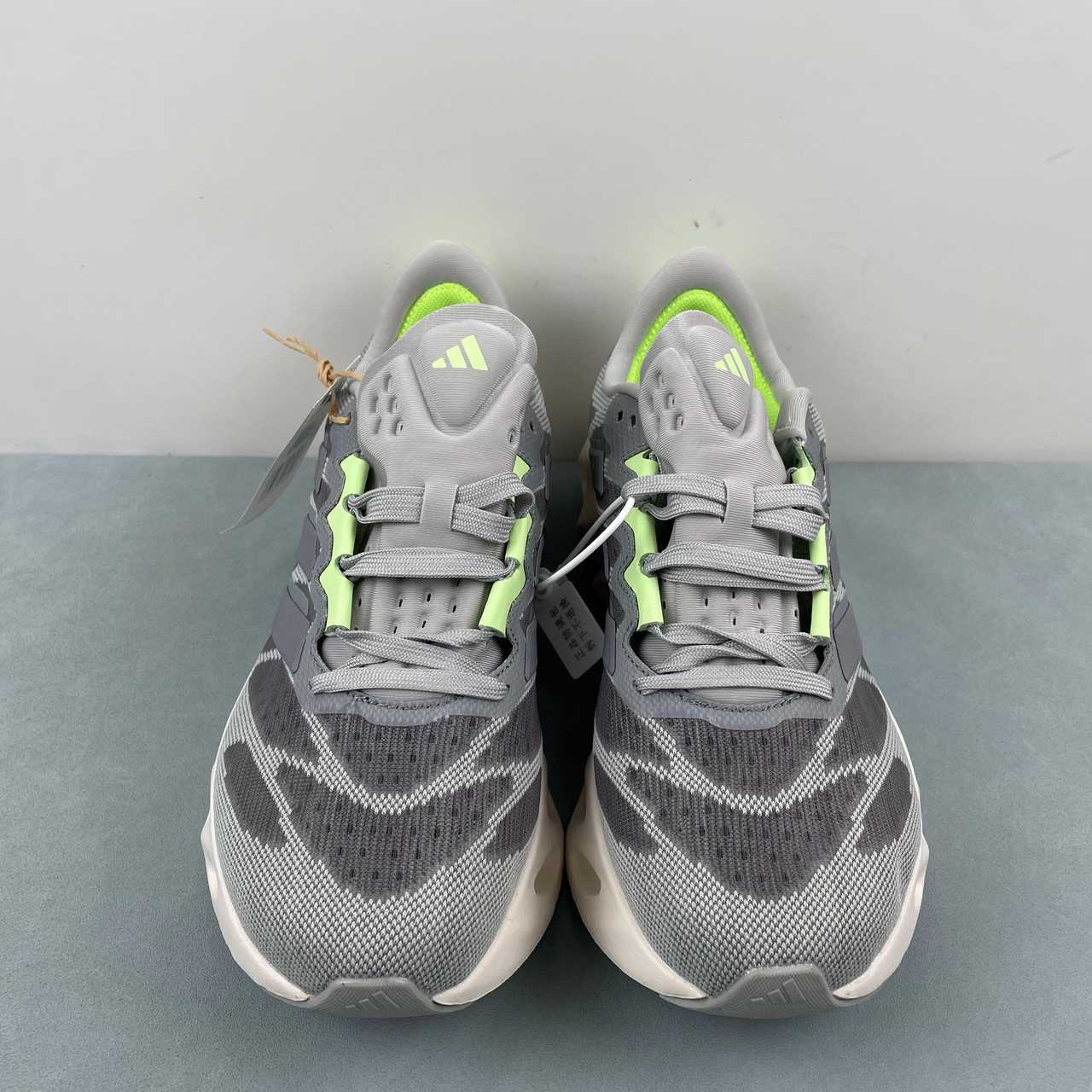 AD Switch Fwd M Grey Green