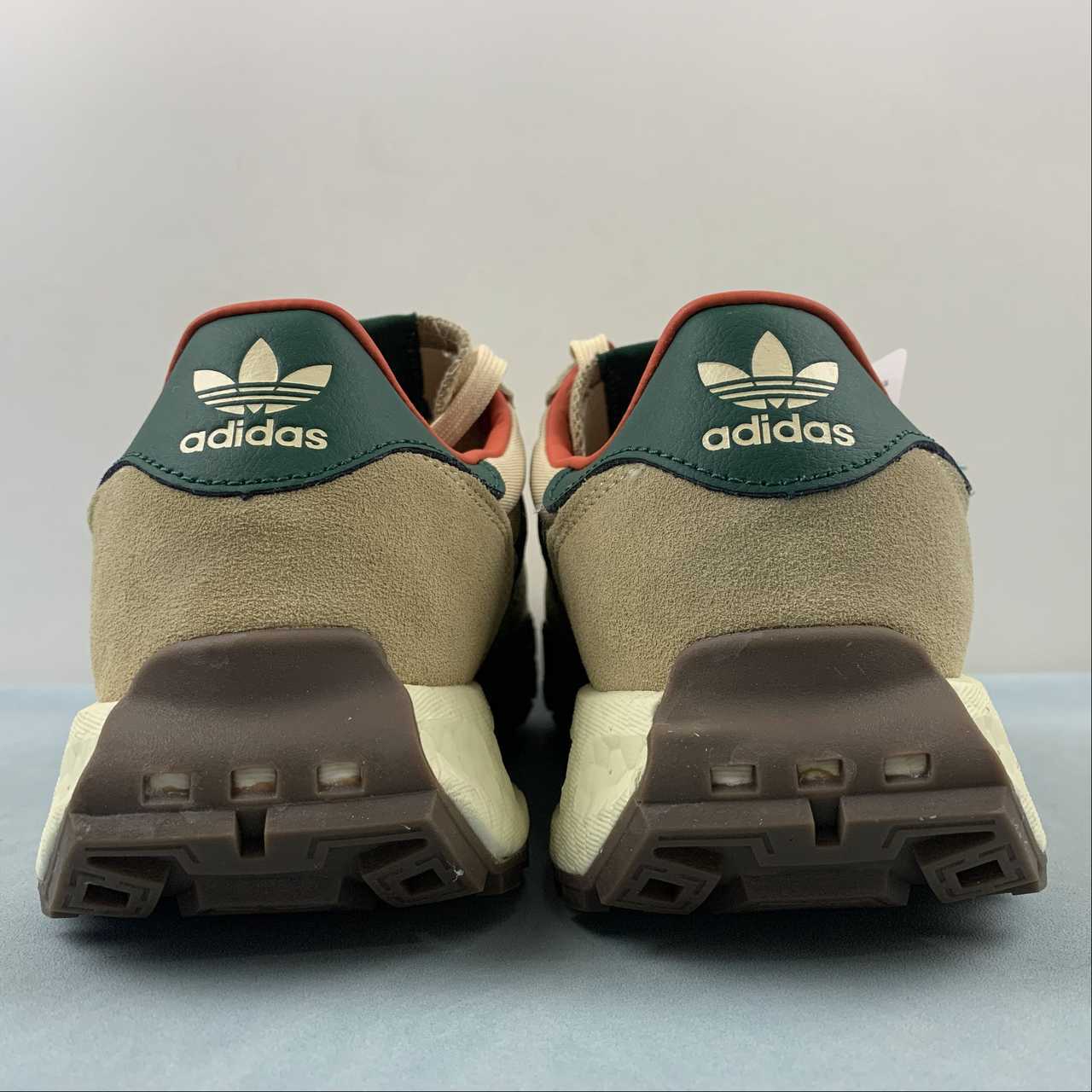 AD Retropy E5 W.R.P Beige Green