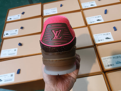 Trainer Pink and Brow Crystal