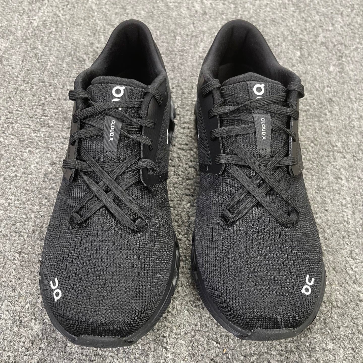 Cloud X 4 Black