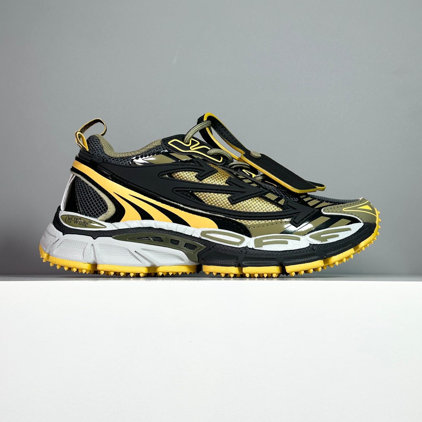 OF Be Right Back Black Yellow