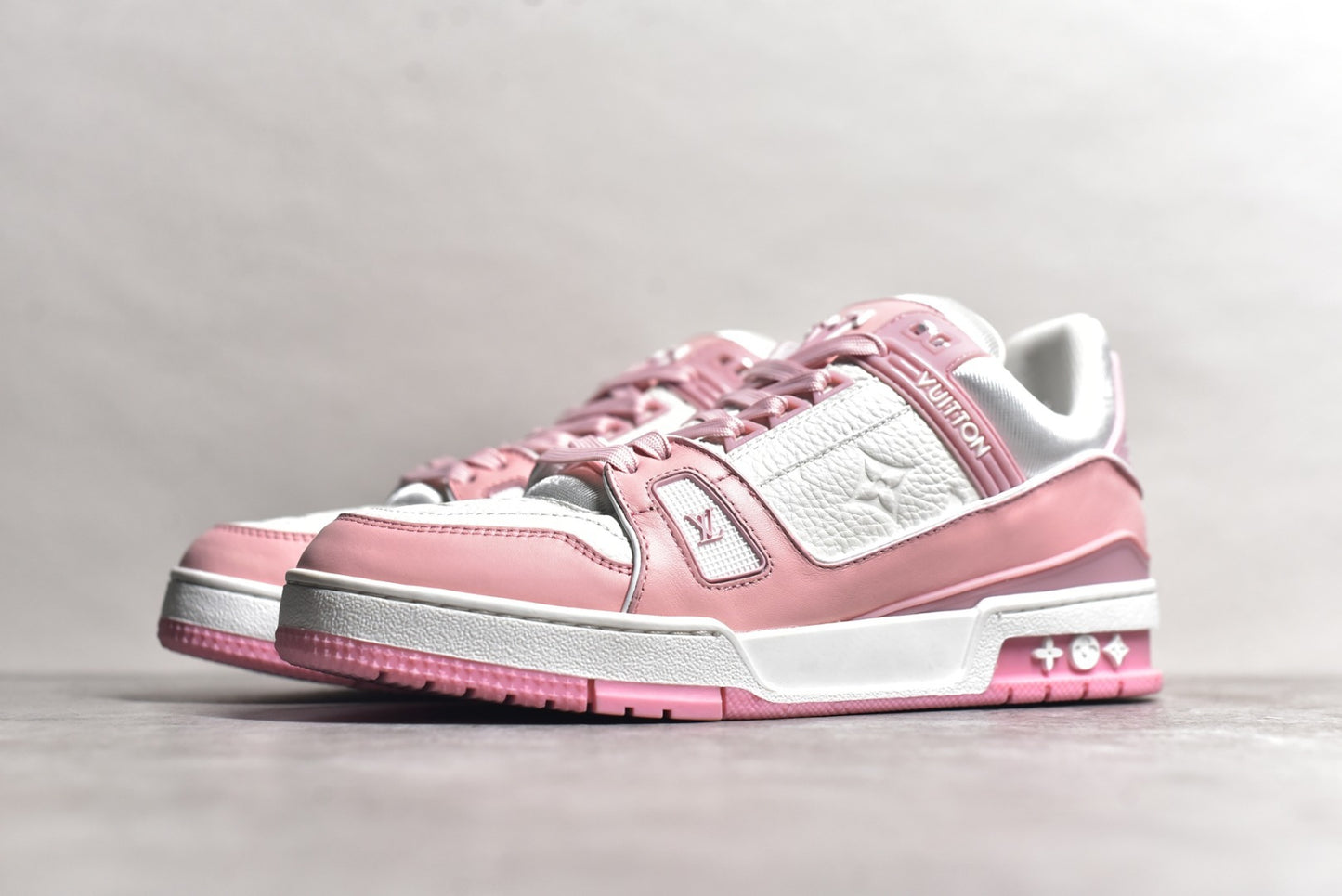 Trainer White and Pink