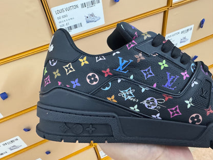 Trainer Monogram Black