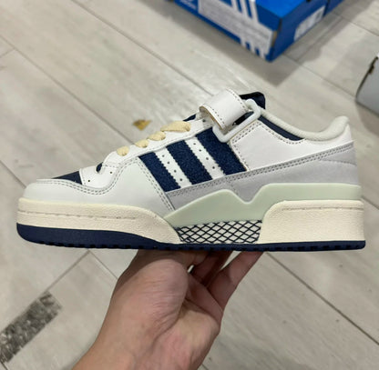 Adidas Fórum 84