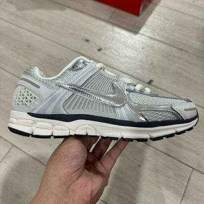 Air Zoom Vomero 5 Silver