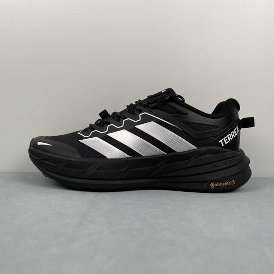 TERREX FREEHIKER Black White