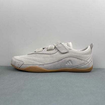 AD URBAN REVERIE White Greone Gum