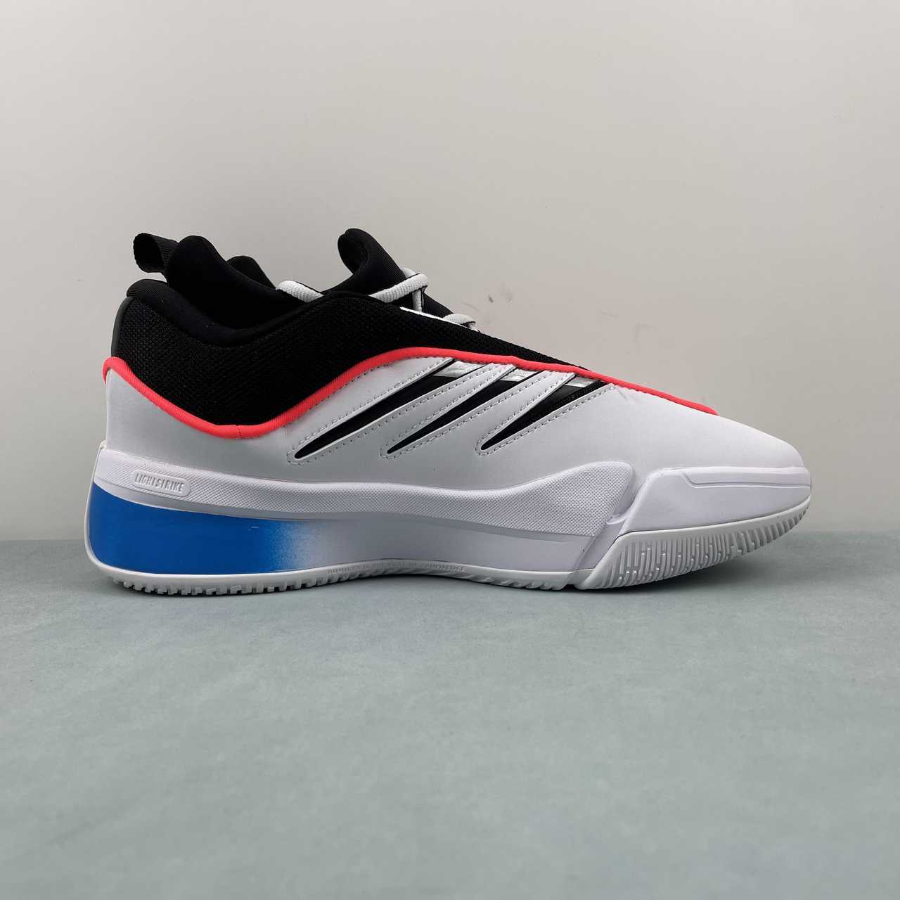 AD Dame 9 White Black Red Blue