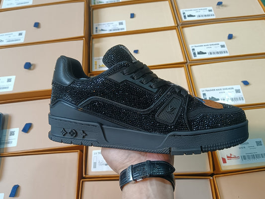 Trainer Black Crystal