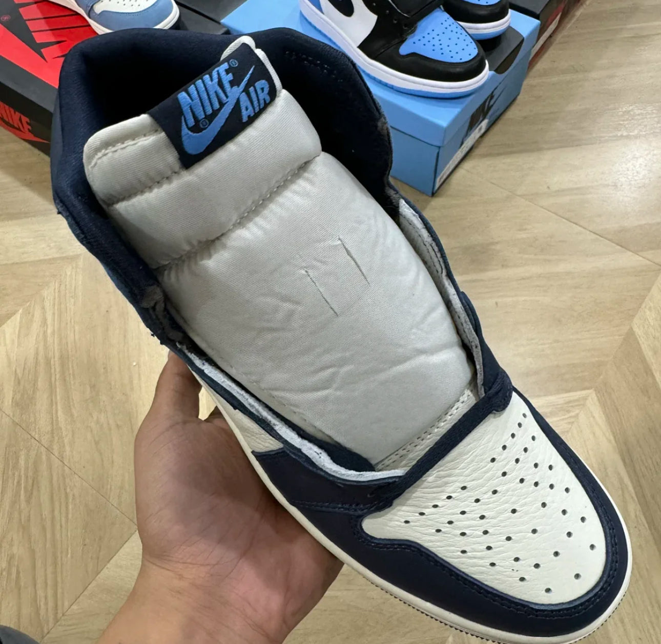 Air Jordan 1 Retro OG High Blue