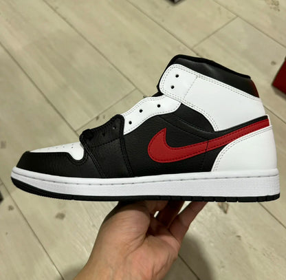 Air Jordan 1 Retro Black and Red Chile