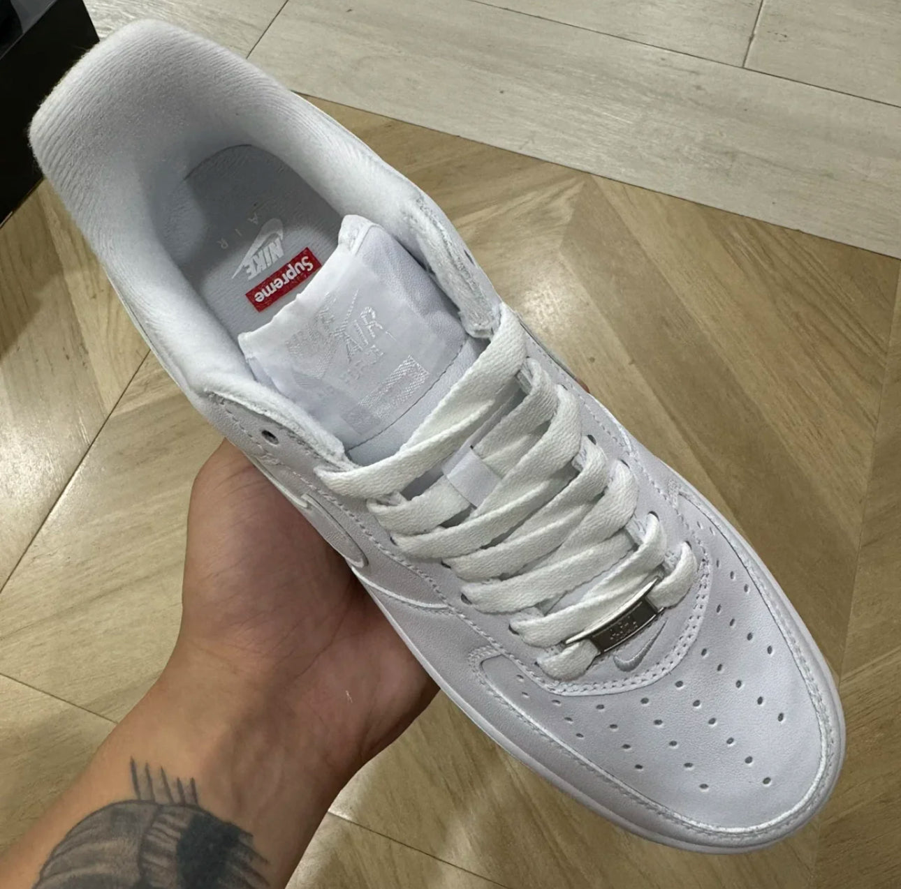 Air Force 1 (White) x Supreme