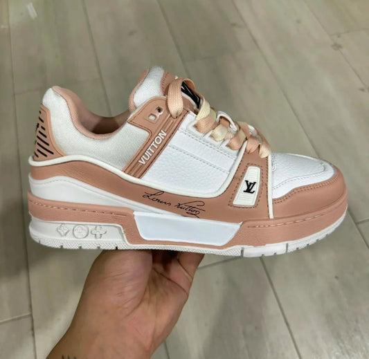 Louis Vuitton Trail Pink