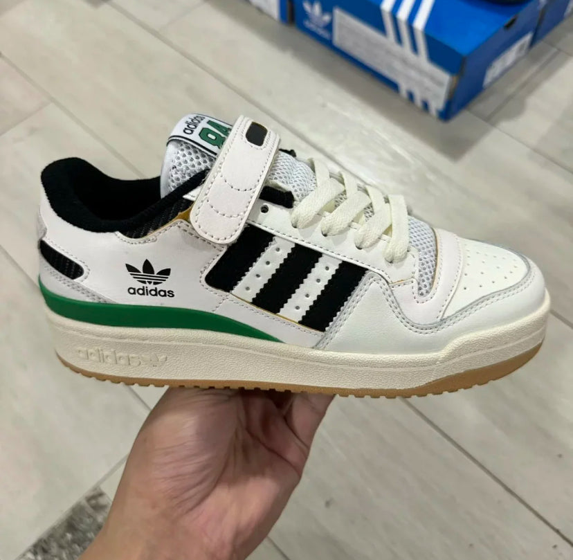 Adidas Fórum 84