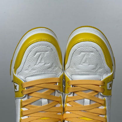 Trainer White and Yellow
