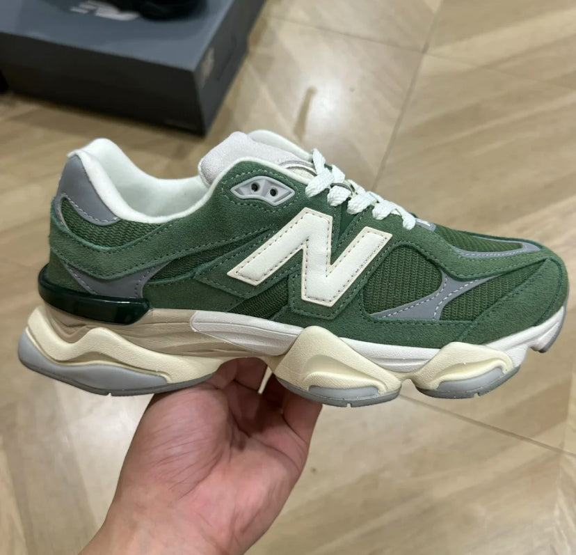 New Balance 9060 Nori