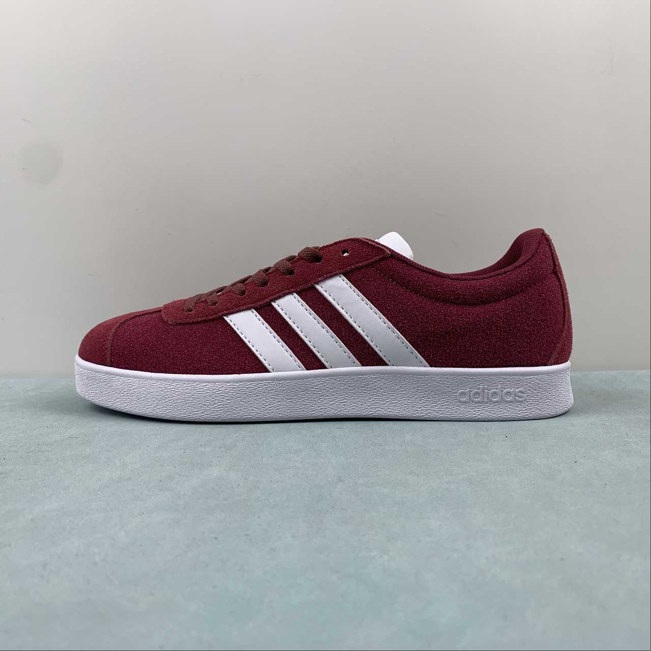 AD VL Court 2.0 Red White