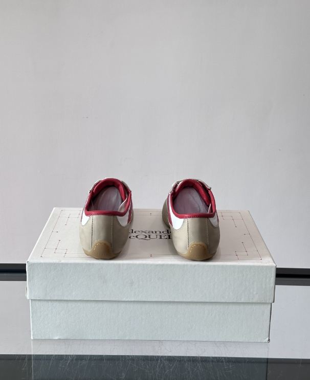 Alexander Mcqueen Boxe Beige/Red