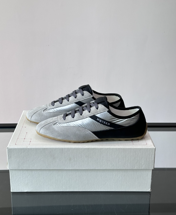 Alexander Mcqueen Boxe Grey/Black
