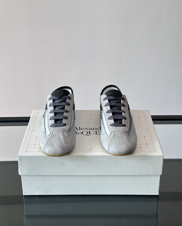 Alexander Mcqueen Boxe Grey/Black