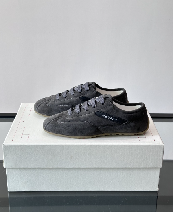 Alexander Mcqueen Black