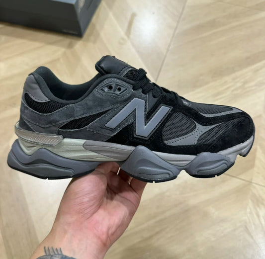 New Balance 9060 Preto