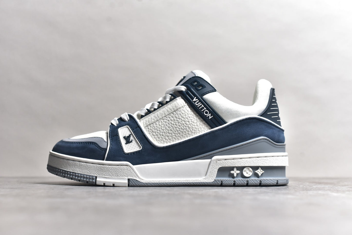 Trainer White and Blue