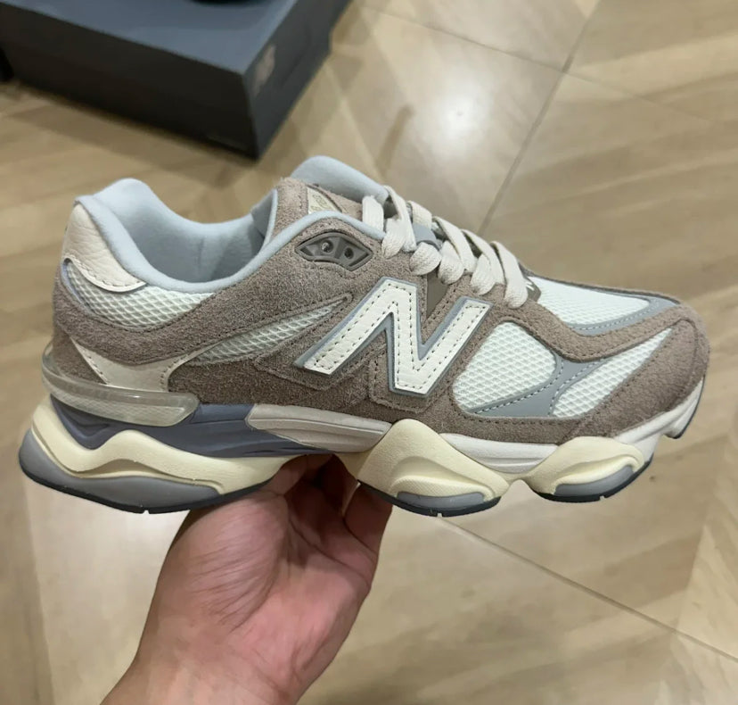 New Balance 9060 Driftwood